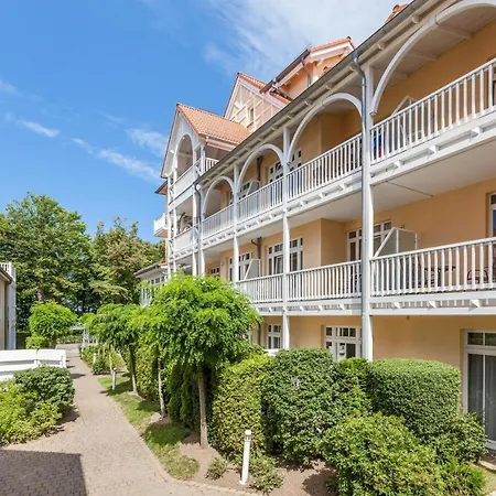 Duenenschloss 1-41 *