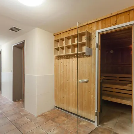 Duenenschloss 1-41 Кюлунгсборн